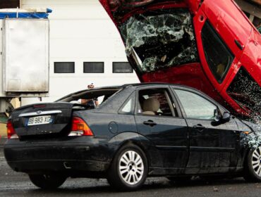 How a Car Accident Lawyer Can Maximize Your Settlement