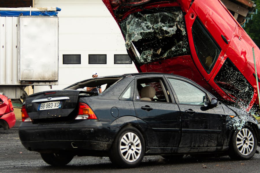 How a Car Accident Lawyer Can Maximize Your Settlement