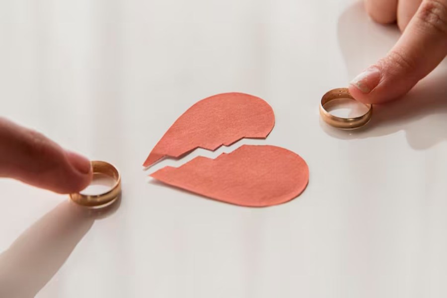 Navigating Divorce with Grace