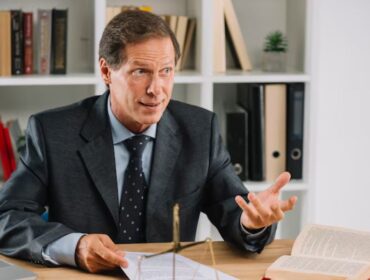 Understanding the Role of a Defence Attorney in Court