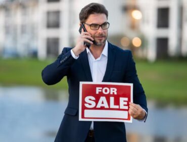 How to Sell Personal Property Risk-Free