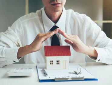 Risks of Navigating Real Estate Deals Without a Lawyer
